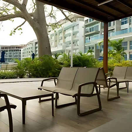 Con Jacuzzi En Baia Kristal Apartamento Cartagena