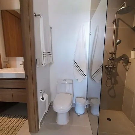 Apartamento Con Jacuzzi En Baia Kristal